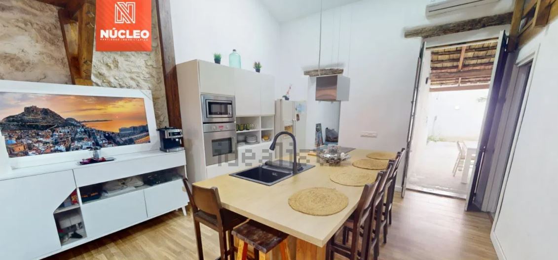 Foto de Chalet adosado en venta en Ana Navarro